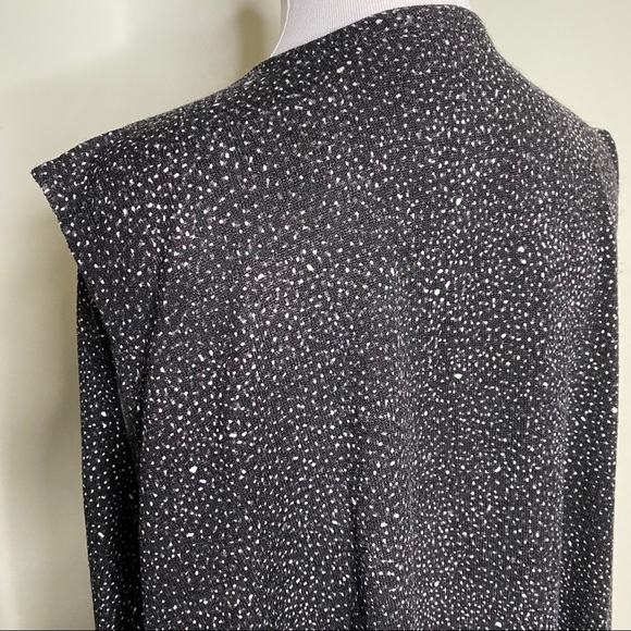 Lularoe Black and White Polkadot Joy Duster Vest - Picture 4 of 8